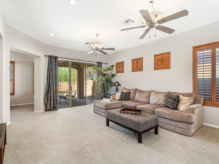 10 Chatmoss Rd — Photo 10