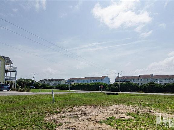 5th image of 1302 S Fort Fisher Boulevard