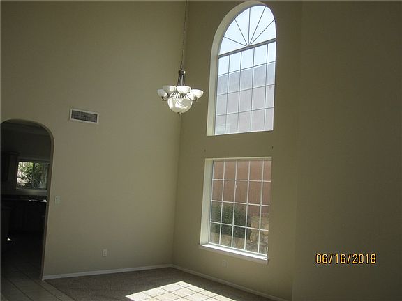 4th image of 5512 Ventana Del Sol Dr