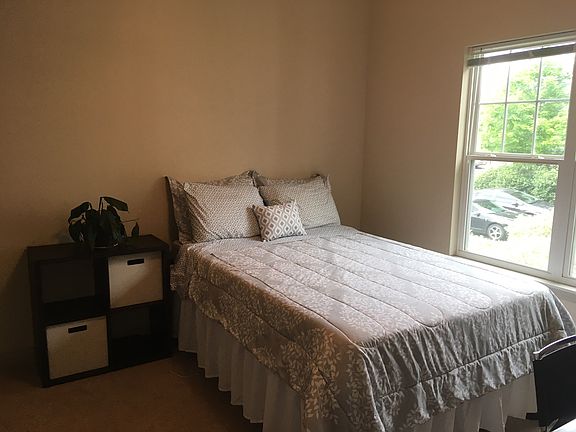 4th image of 3120 E Goodnight Way APT 7