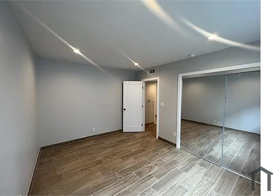 13425 Vanowen St #1 — Photo 13
