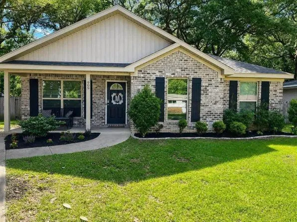 909 Myra St, Saraland, AL 36571