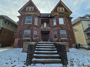 691 Clairmount St, Detroit, MI