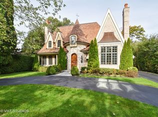 125 Ravinoaks Ln, Highland Park, IL 60035