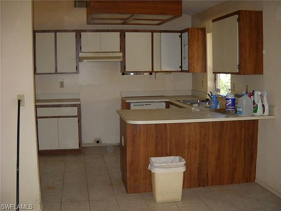 2nd image of 4005 16th St W
