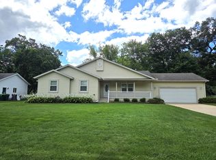 1709 Hampstead Dr, Muskegon, MI 49445