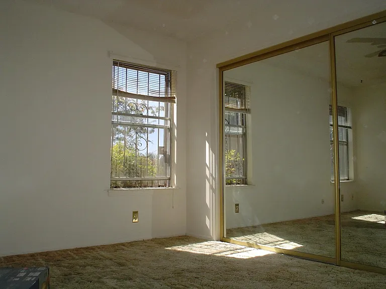 7204 Avenida La Costa NE — Photo 17
