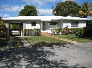 945 NE 121st St, North Miami, FL 33161