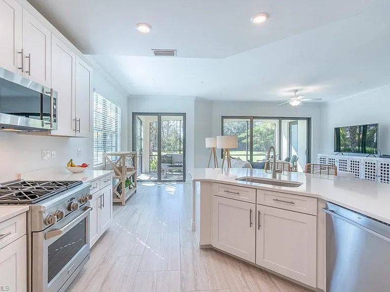 16352 Viansa Way #101 — Photo 8