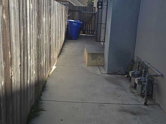 3rd image of 6082 Severin Dr