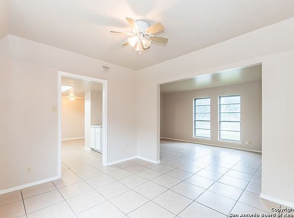 4th image of 5318 Timber Trace St