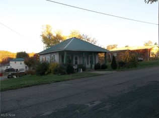 266 Zanesville Rd, Roseville, OH 43777