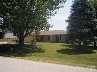 4344 N Essex Ave, Springfield, MO 65803