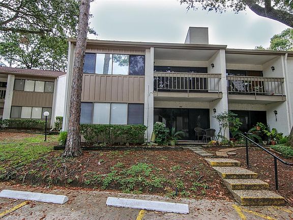 2nd image of 12100 Melville Dr APT 402