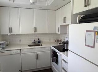 145 Dorset Dr #145-D, Boca Raton, FL 33434