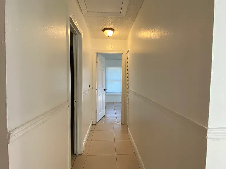 Trophy Ln — Photo 3