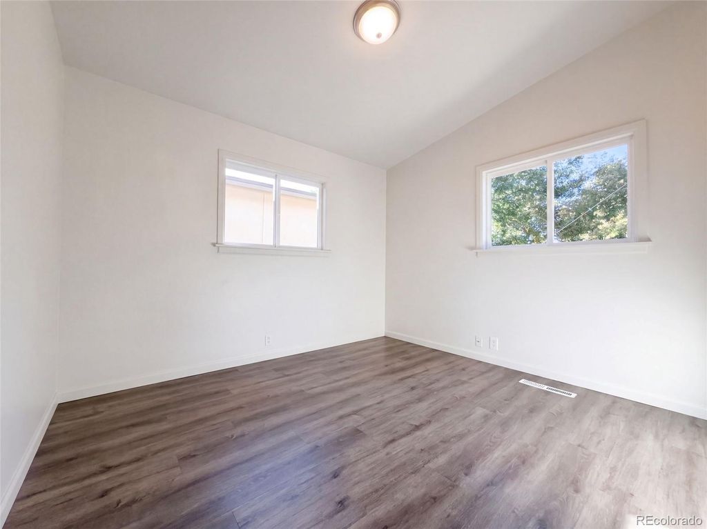 1320 Westward Drive