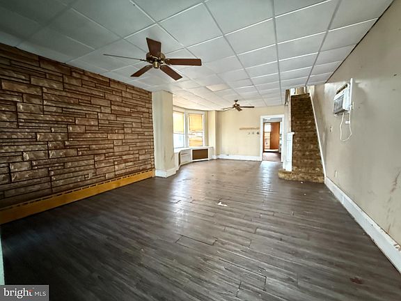 5th image of 1729 W Norwegian St