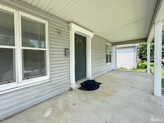 2nd image of 1233 S Main St