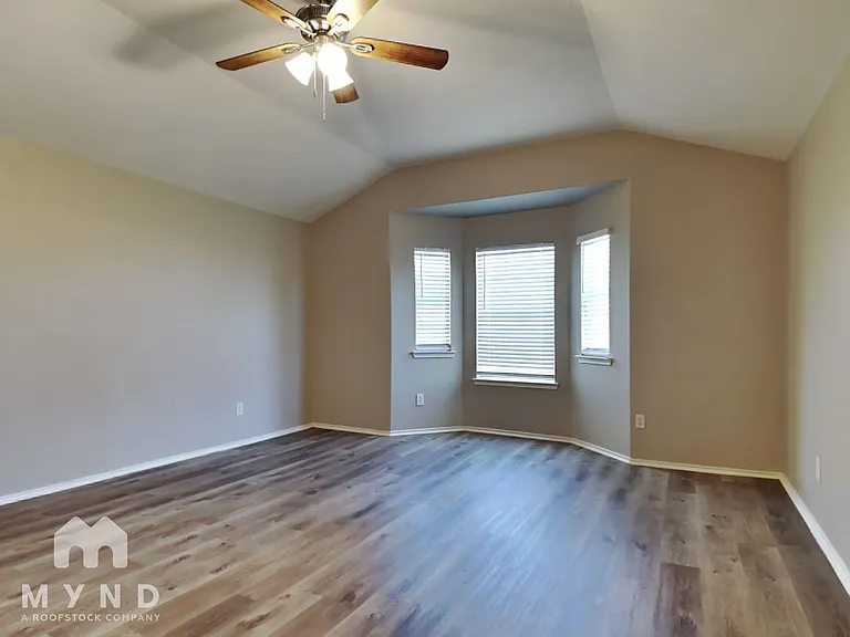 5114 Bright Oak Ct — Photo 13