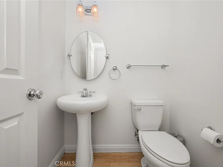24 Crestline #103 — Photo 16