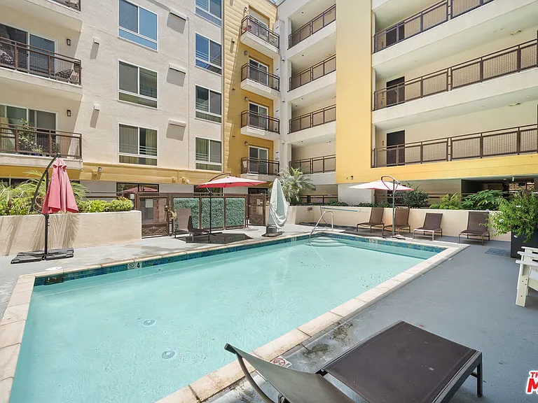 2939 W Leeward Ave #407 — Photo 29