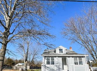 1011 Clayton Rd, Williamstown, NJ 08094