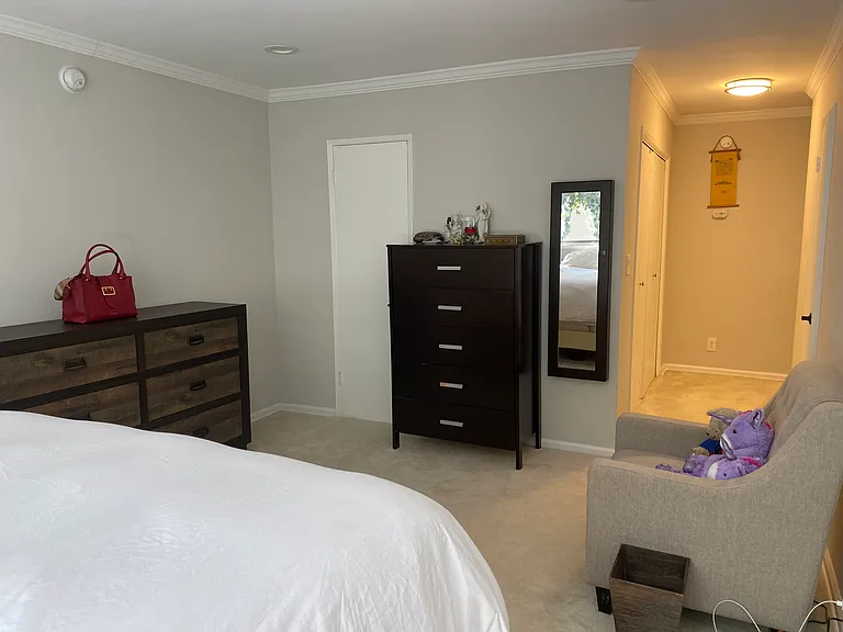 321 N Palm Dr #5 — Photo 27
