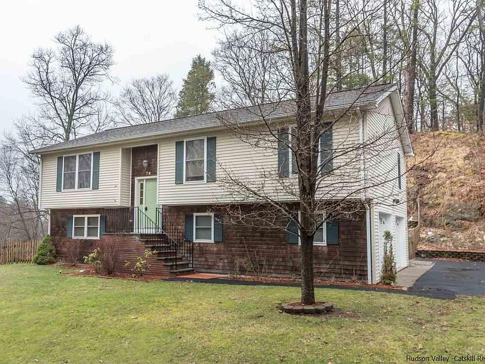 1st image of 74 Lamb Ave