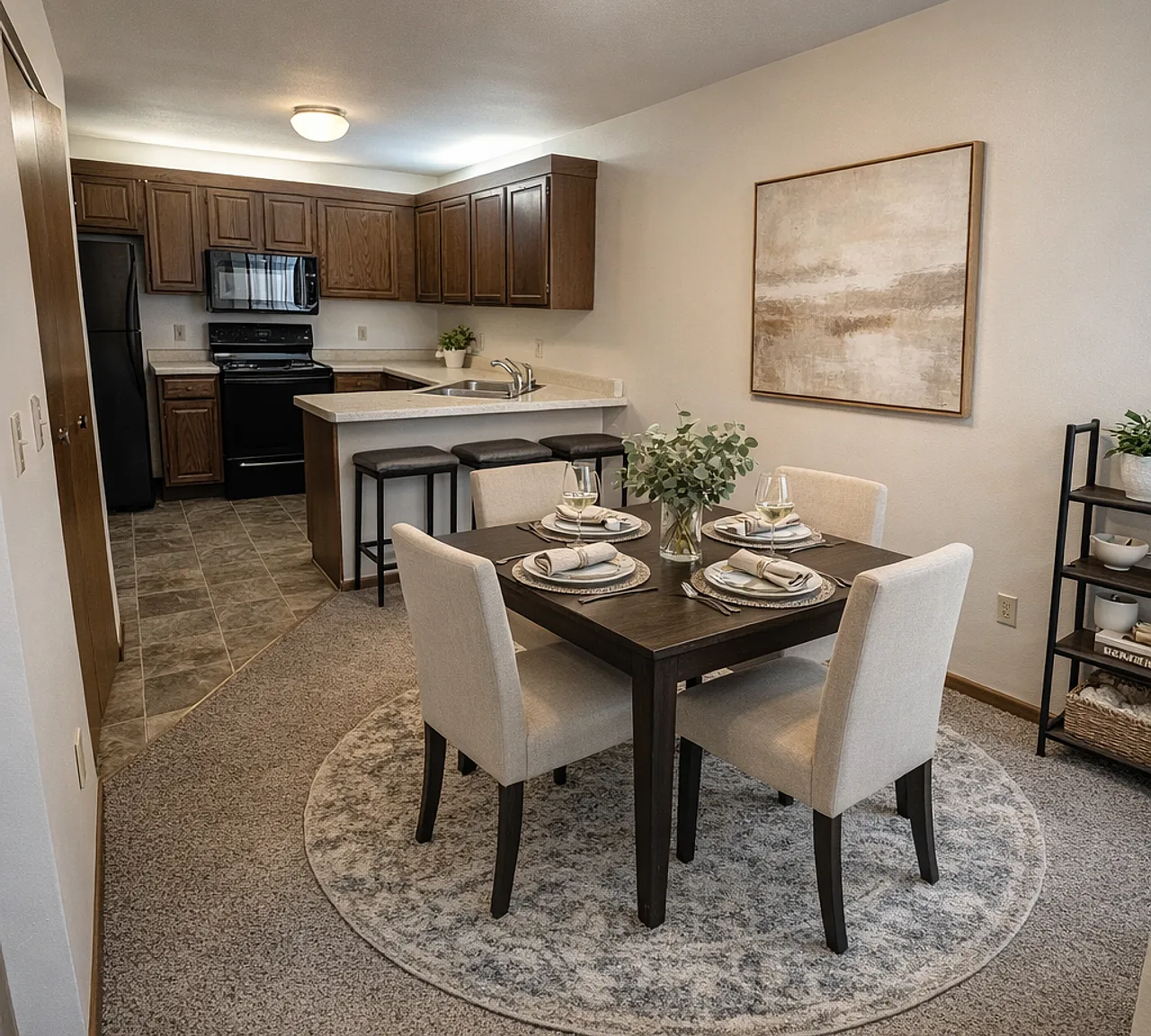 Presidio Square Apartments — Photo 2