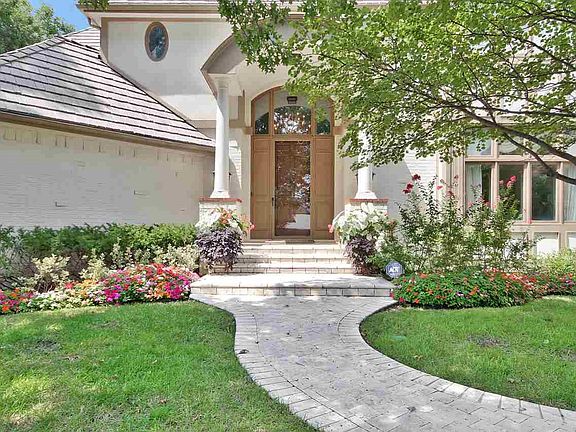 2nd image of 9434 E Cross Creek Ct