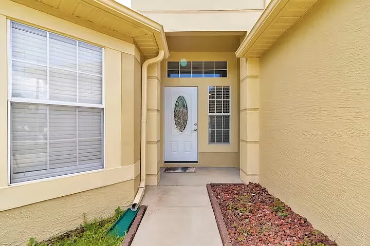 11562 Kenley Cir — Photo 2