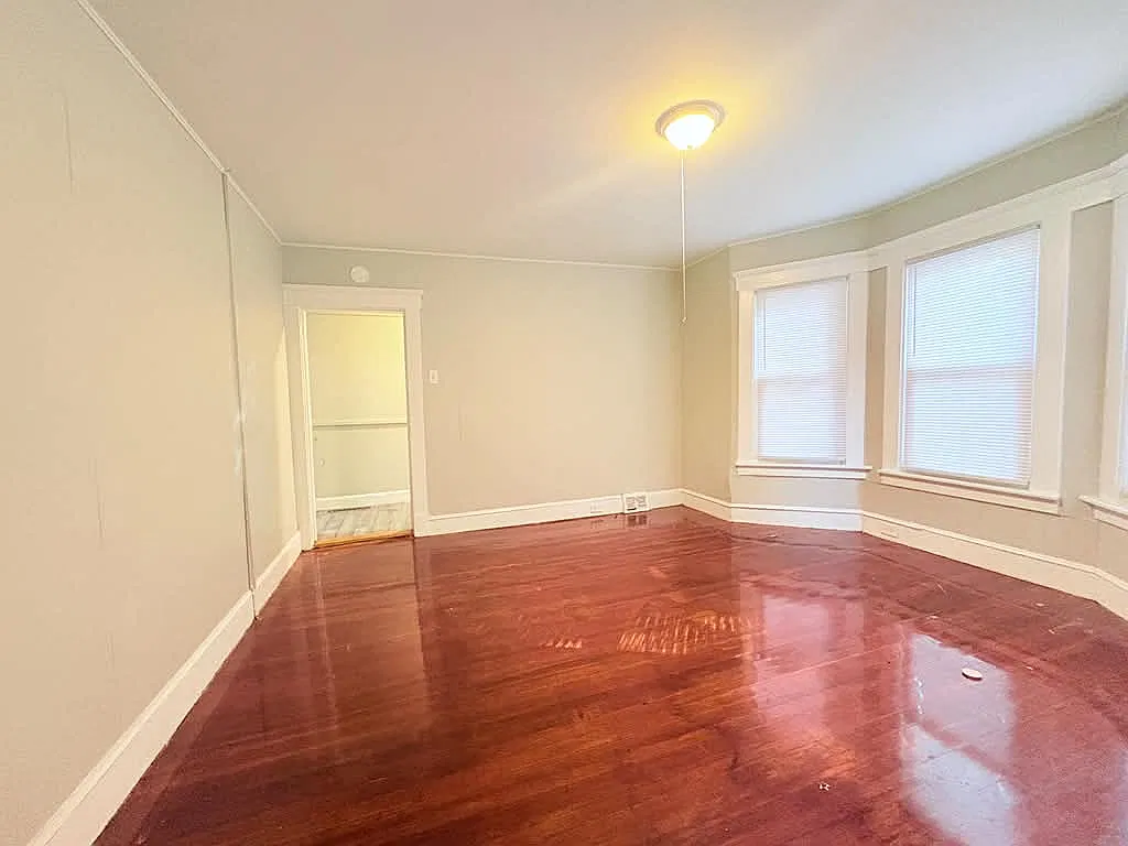 2 bed, $1,475 — Photo 2