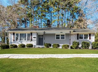 3027 Kinnamon Rd, Winston Salem, NC 27104