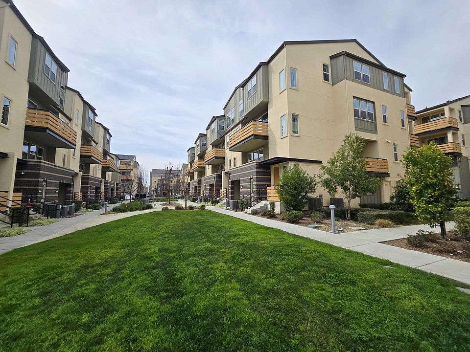 1st image of 2055 Mahuron Cir