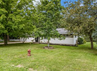 409 E Broadway Ave, Scottville, MI 49454