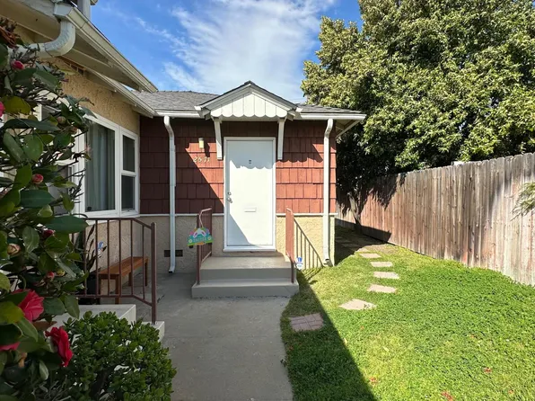 2571 N Brighton St, Burbank, CA 91504