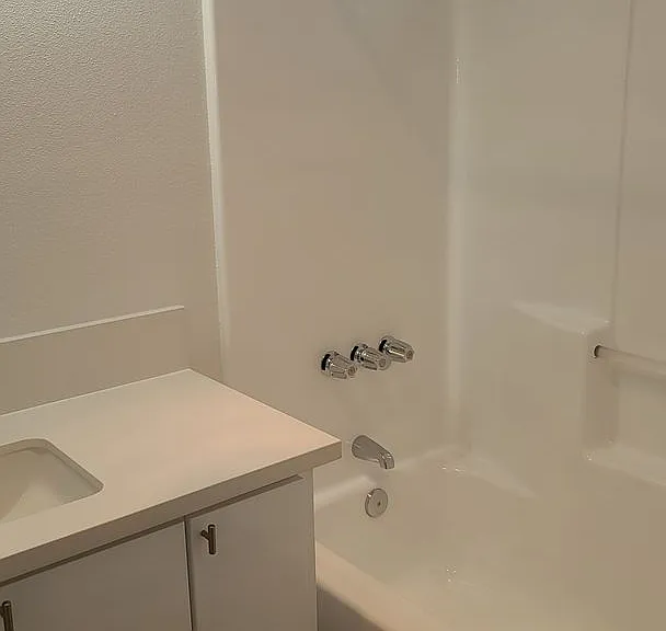 3101 Eagle Rock Blvd — Photo 65