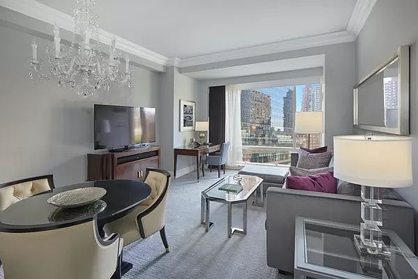 1st image of 1 Central Park N #1616