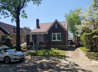 422 Iola Rd, Saint Matthews, KY 40207