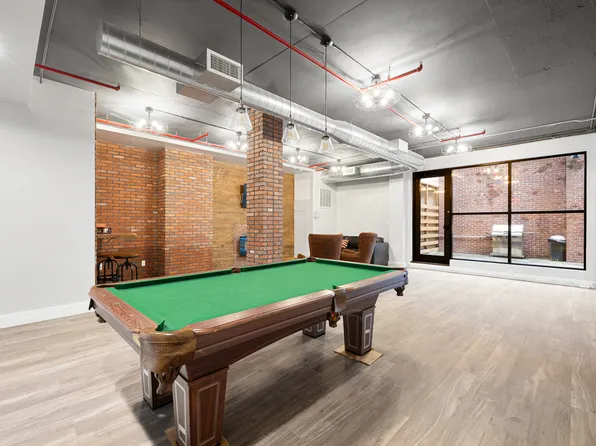 21-10 44th Drive image 13 of 15