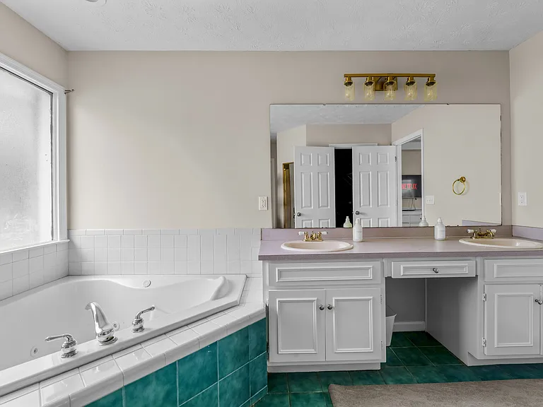 Loblolly Ln — Photo 18
