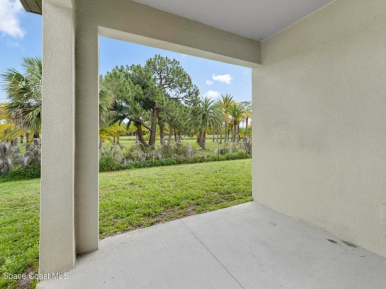 7349 Tourmaline Dr — Photo 19