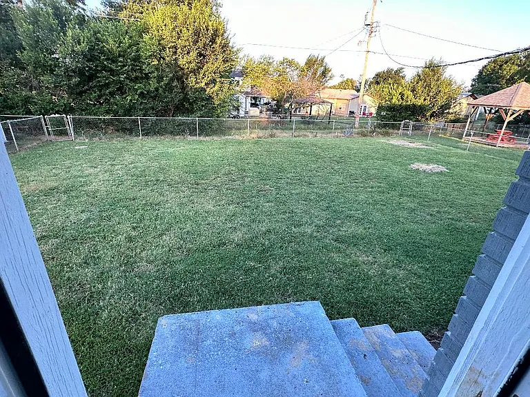 1310 Rickey Rd — Photo 2