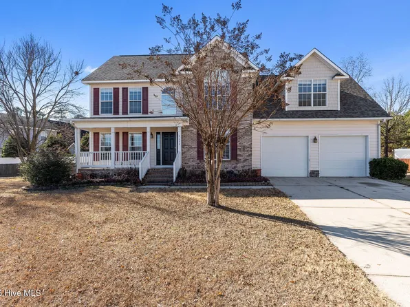 3833 Sunchase Drive, Fayetteville, NC 28306