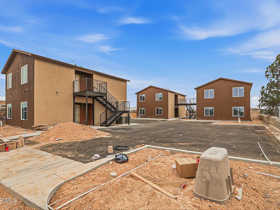 1st image of 6002 1/2 Pam McCall Dr #2