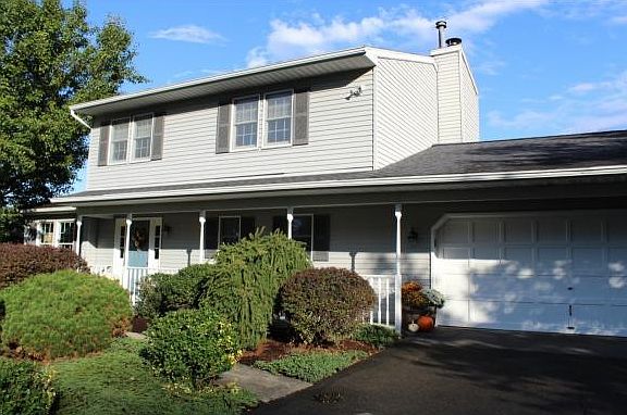 2nd image of 408 Jodie Dr