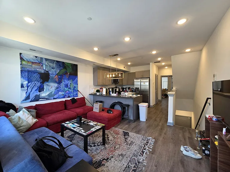 417 W Berks St #2 — Photo 1