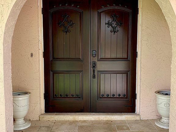 custom doors travertine