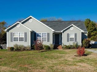 920 Triple Oak Ct, Henrico, VA 23231